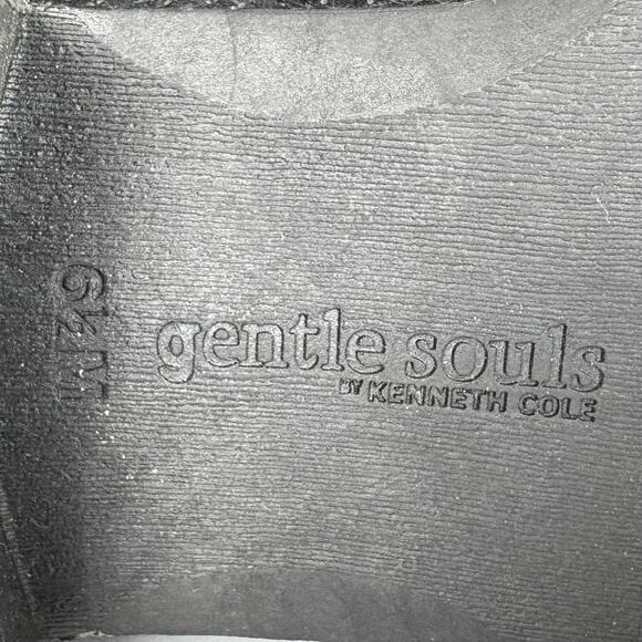 Gentle Souls by Kenneth Cole Binta Slit Moto Bootie 2 Black Leather Size 6.5 - Picture 9 of 10